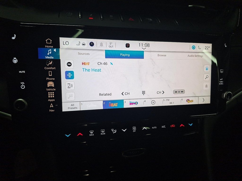 Jeep Grand Cherokee ALTITUDE 2026 à St-Jean-Sur-Richelieu, Québec - 19 - w1024h768px