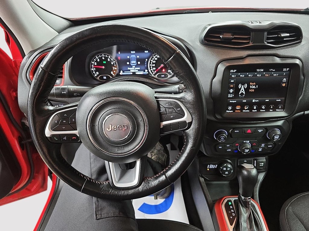 Jeep Renegade TRAILHAWK 4X4 // TOIT PANORAMIQUE 2018 à Sherbrooke, Québec - 14 - w1024h768px