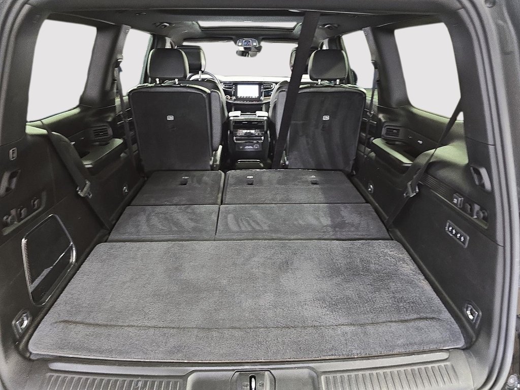 Jeep WAGONEER SERIES ||| 4X4 // CATEGORIE SUPPERIEUR 2022 à Sherbrooke, Québec - 11 - w1024h768px