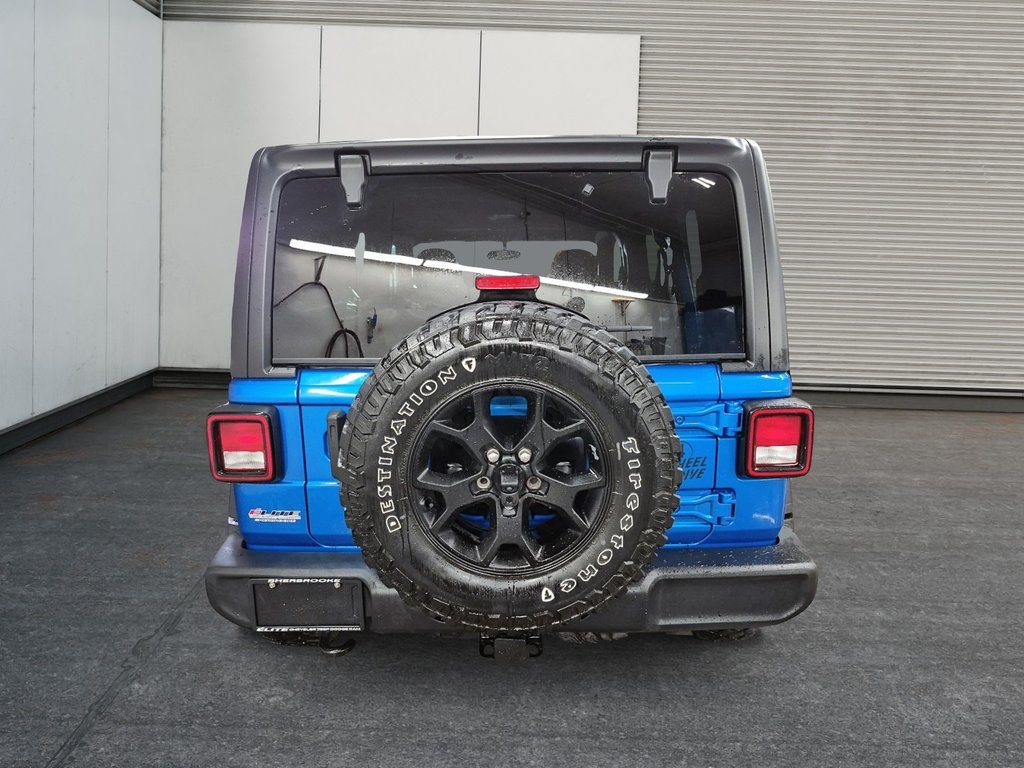 2023 Jeep Wrangler 4-Door WILLYS in Sherbrooke, Quebec - 3 - w1024h768px