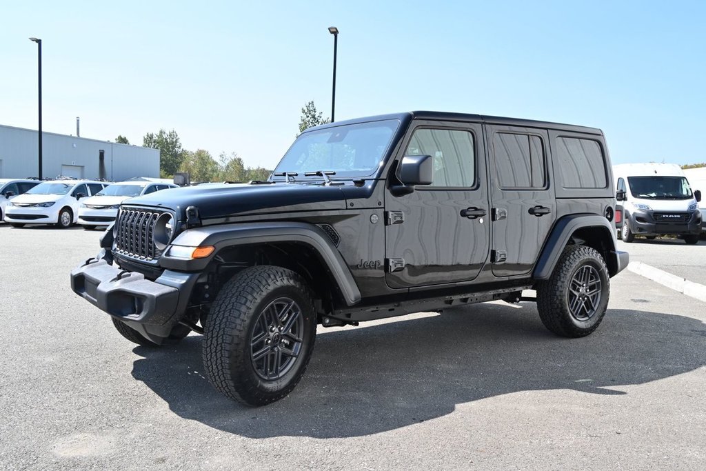 Jeep WRANGLER 4-Door SPORT S 2024 à St-Jean-Sur-Richelieu, Québec - 4 - w1024h768px