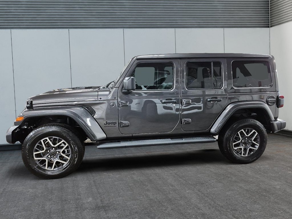 2025 Jeep Wrangler 4-Door SAHARA in Sherbrooke, Quebec - 5 - w1024h768px