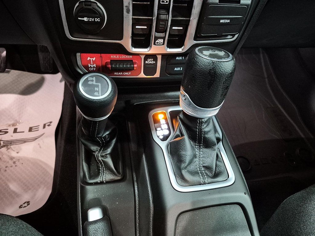 Jeep Wrangler 4-Door WILLYS 2026 à Sherbrooke, Québec - 14 - w1024h768px