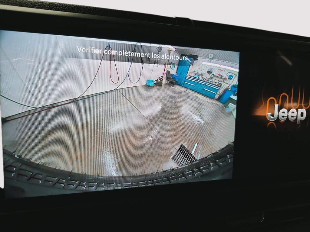 Jeep Wrangler 4-Door WILLYS 2026 à Sherbrooke, Québec - 16 - w1024h768px