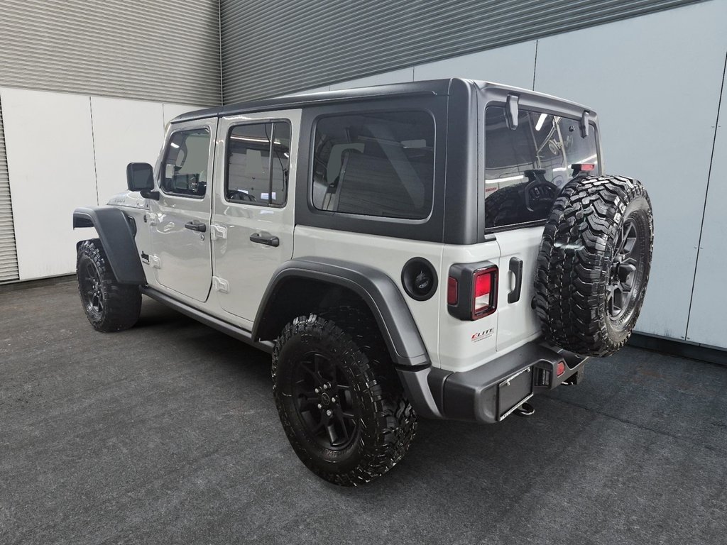 Jeep Wrangler 4-Door WILLYS 2026 à Sherbrooke, Québec - 4 - w1024h768px