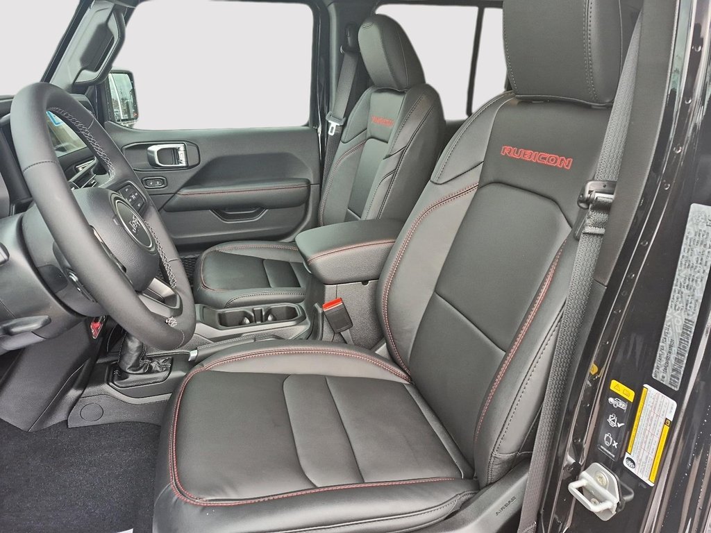 Jeep Wrangler 4-Door RUBICON 2026 à Sherbrooke, Québec - 9 - w1024h768px