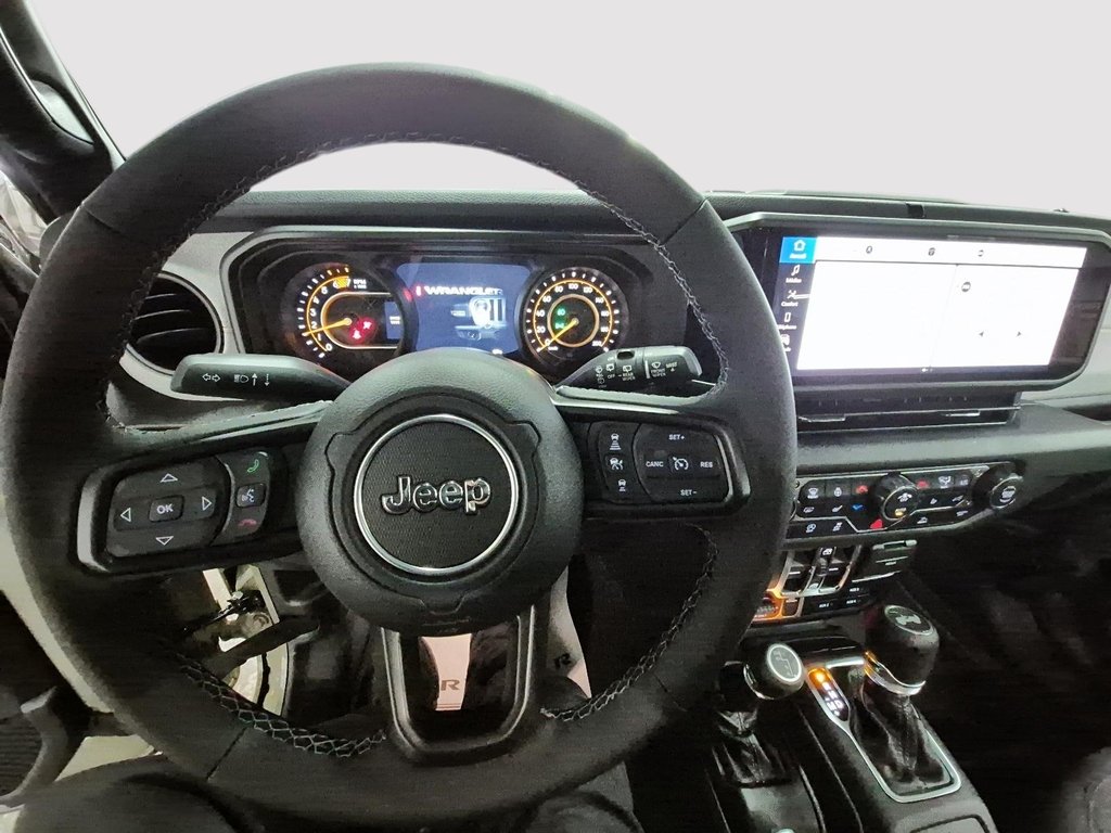 Jeep Wrangler 4-Door WILLYS 2026 à Sherbrooke, Québec - 10 - w1024h768px