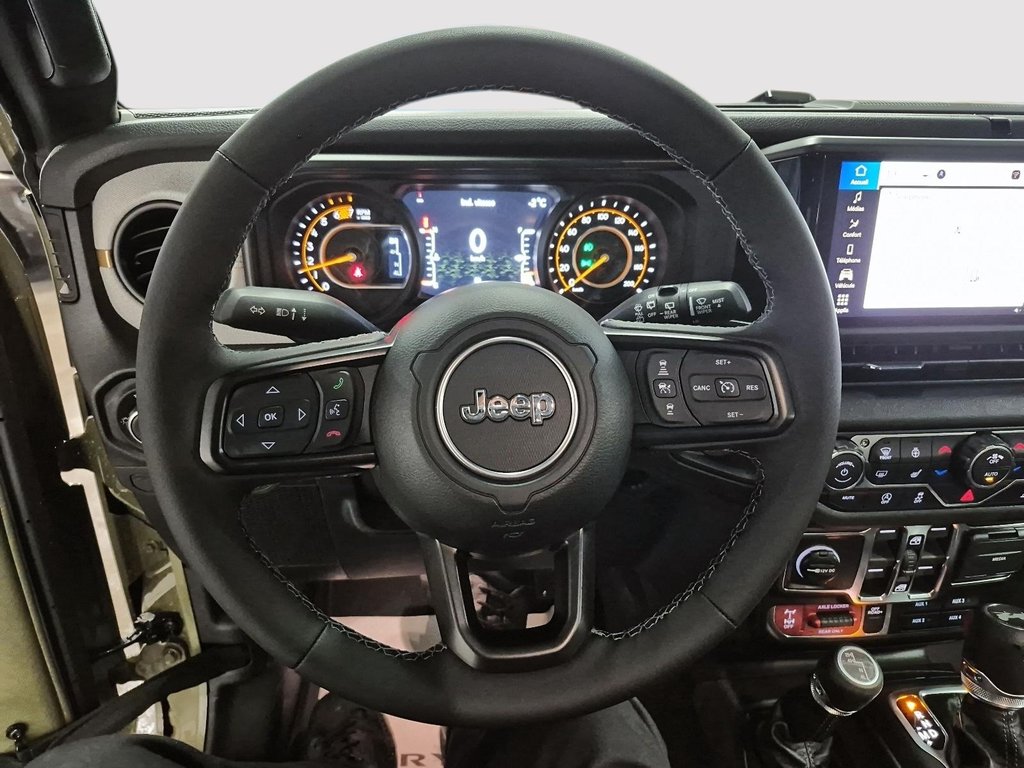 Jeep Wrangler 4-Door WILLYS 2026 à Sherbrooke, Québec - 12 - w1024h768px