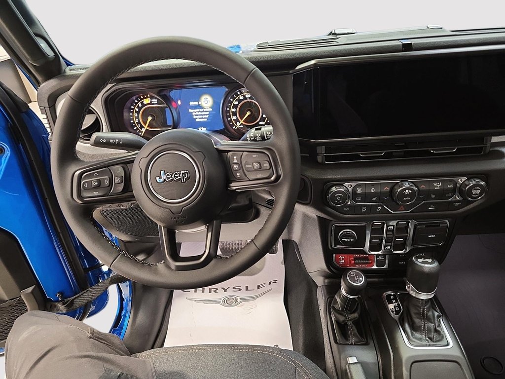 Jeep Wrangler 4-Door WILLYS 2026 à Sherbrooke, Québec - 10 - w1024h768px