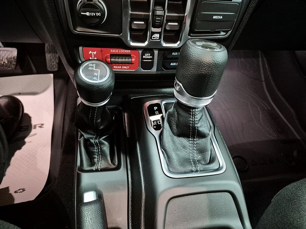 Jeep Wrangler 4-Door WILLYS 2026 à Sherbrooke, Québec - 15 - w1024h768px