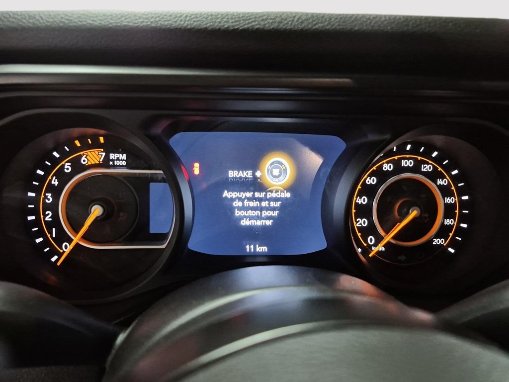 Jeep Wrangler 4-Door WILLYS 2026 à Sherbrooke, Québec - 14 - w1024h768px