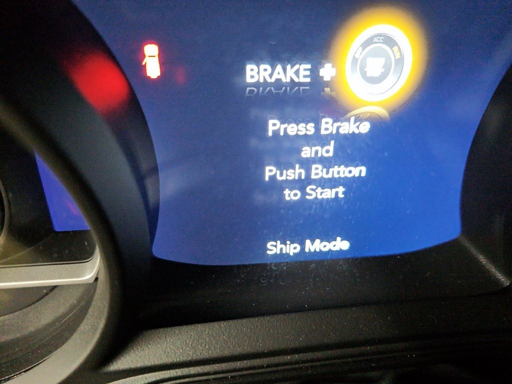 Jeep Wrangler 4-Door WILLYS 2026 à Sherbrooke, Québec - 13 - w1024h768px