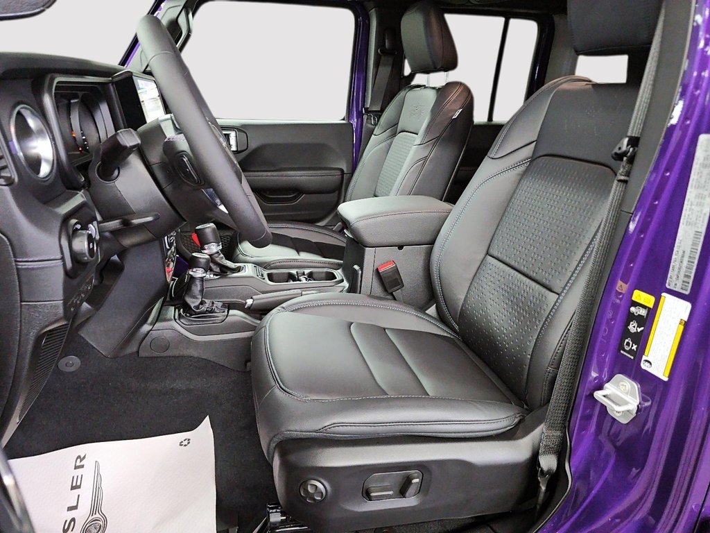 Jeep Wrangler 4-Door REWIND 2026 à Sherbrooke, Québec - 9 - w1024h768px