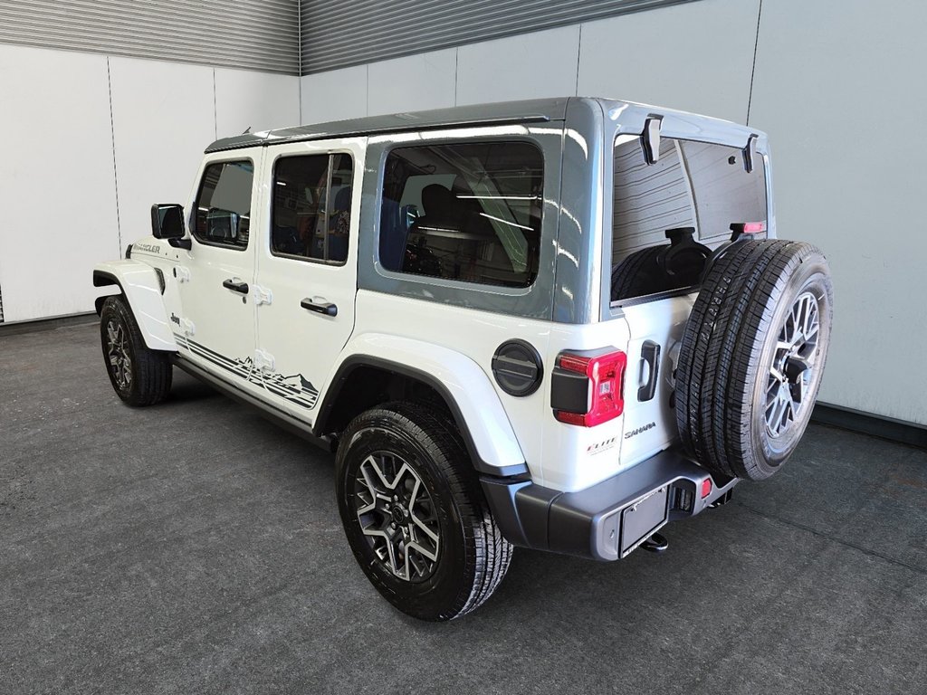 2026 Jeep Wrangler 4-Door SAHARA in St-Jean-Sur-Richelieu, Quebec - 4 - w1024h768px