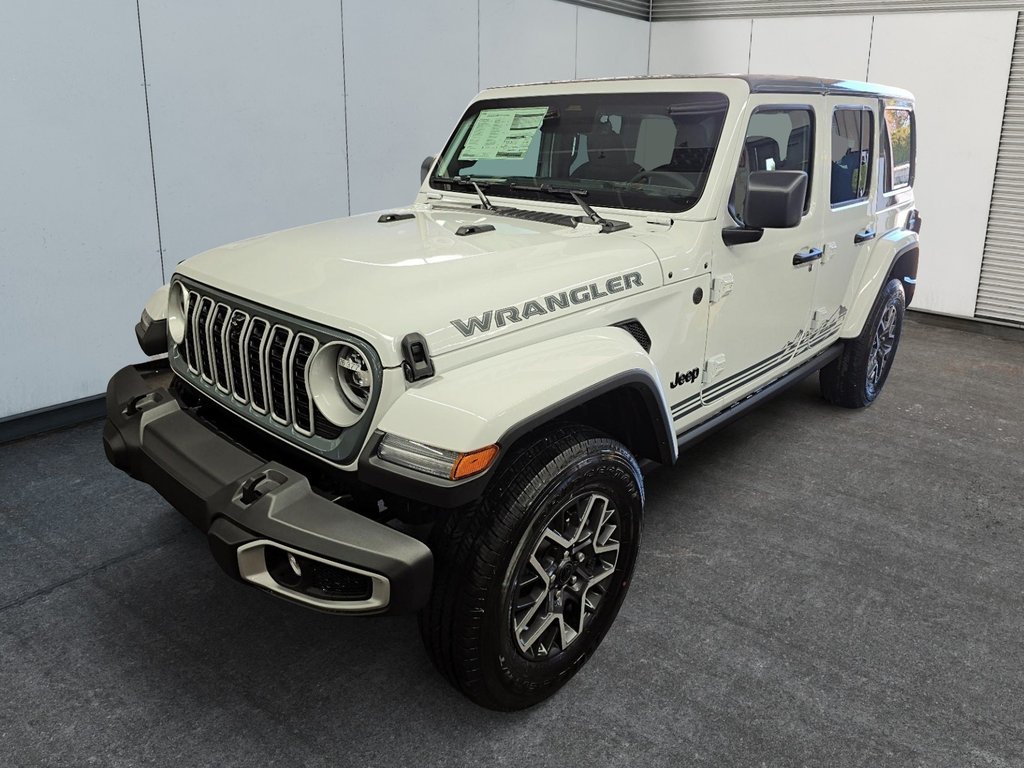 2026 Jeep Wrangler 4-Door SAHARA in St-Jean-Sur-Richelieu, Quebec - 1 - w1024h768px