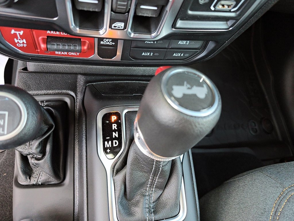 2026 Jeep Wrangler 4-Door WILLYS in Sherbrooke, Quebec - 15 - w1024h768px