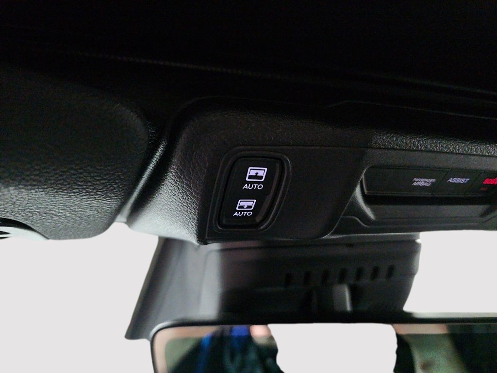 2027 Jeep Wrangler 4-Door RUBICON in St-Jean-Sur-Richelieu, Quebec - 17 - w1024h768px