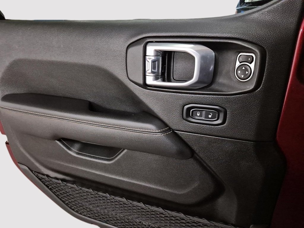 2022 Jeep Wrangler 4xe Unlimited Sahara in Sherbrooke, Quebec - 11 - w1024h768px