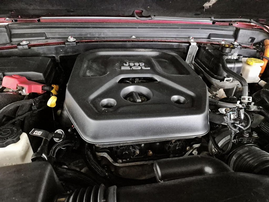 2022 Jeep Wrangler 4xe Unlimited Sahara in Sherbrooke, Quebec - 8 - w1024h768px