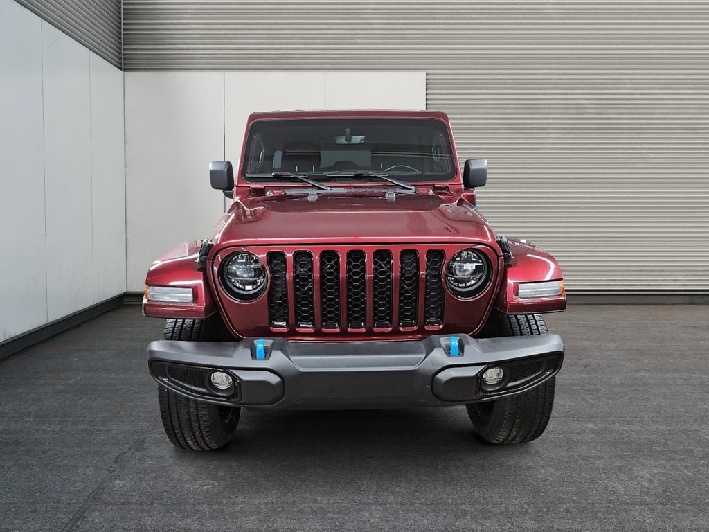 2022 Jeep Wrangler 4xe Unlimited Sahara DEUX TOITS INCLUS in Sherbrooke, Quebec - 2 - w1024h768px