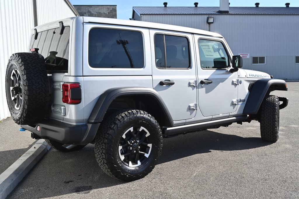 2024  Wrangler 4xe RUBICON in St-Jean-Sur-Richelieu, Quebec - 3 - w1024h768px