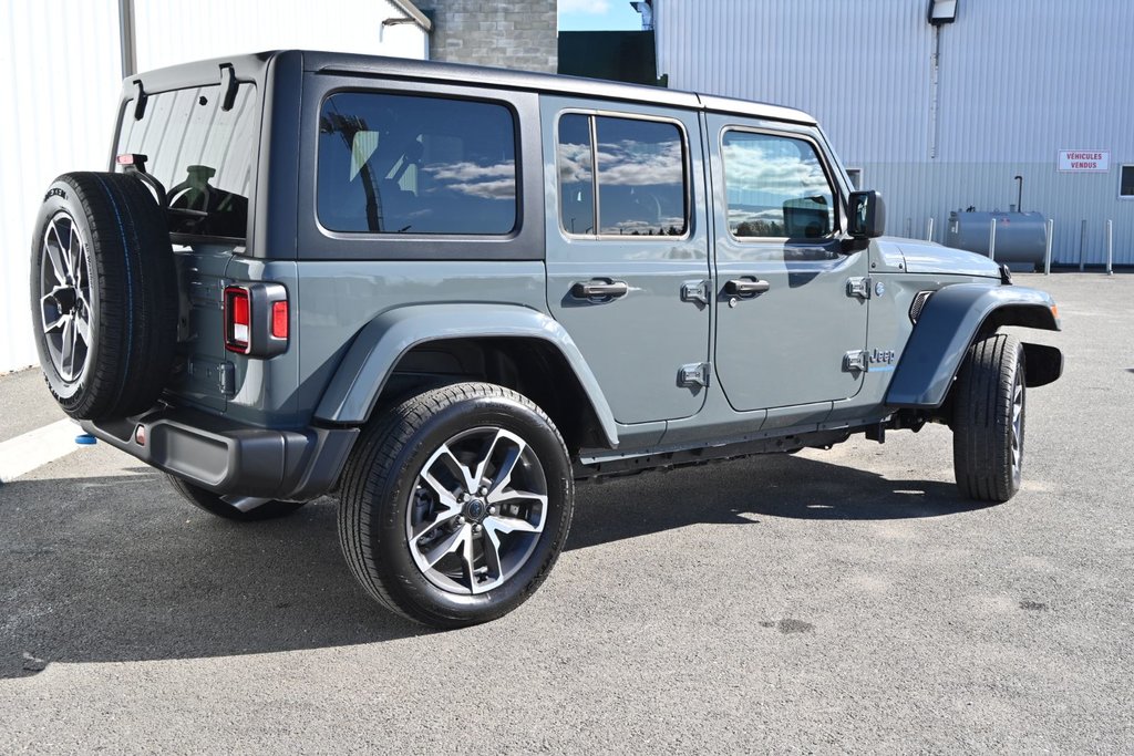 2024  Wrangler 4xe SPORT S in Sherbrooke, Quebec - 3 - w1024h768px