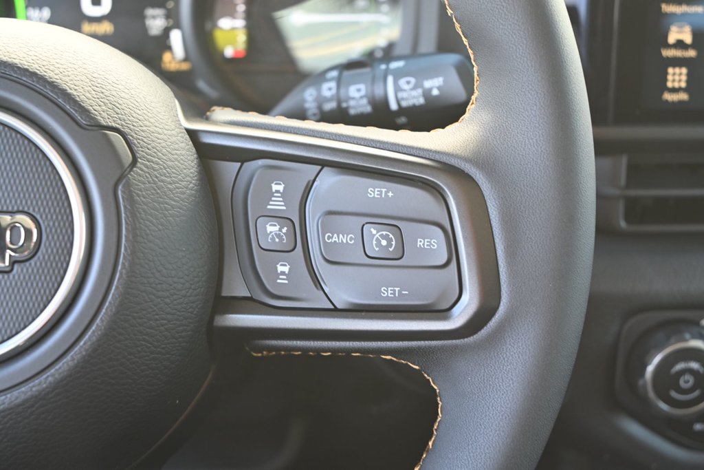 2024  Wrangler 4xe SPORT S in St-Jean-Sur-Richelieu, Quebec - 12 - w1024h768px