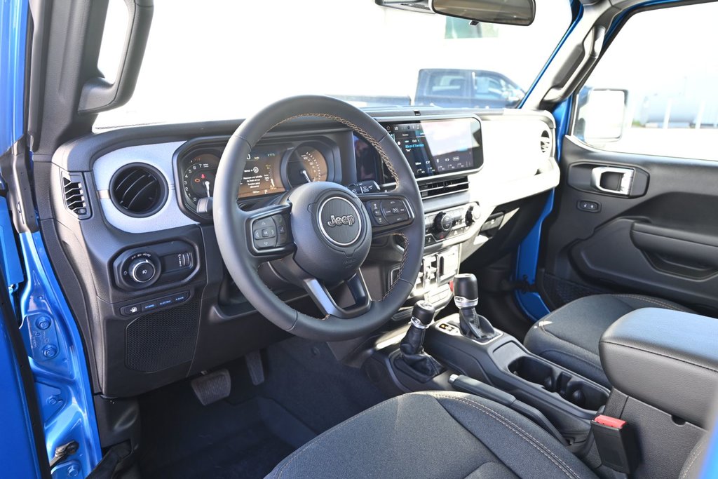 2024  Wrangler 4xe SPORT S in Sherbrooke, Quebec - 8 - w1024h768px