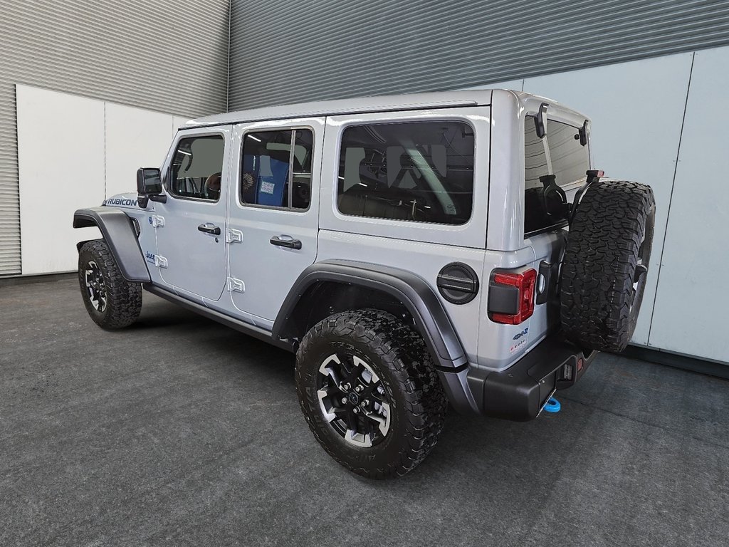 Jeep Wrangler 4xe RUBICON 4XE // SKY ONE-TOUCH // WINCH 2024 à Sherbrooke, Québec - 4 - w1024h768px