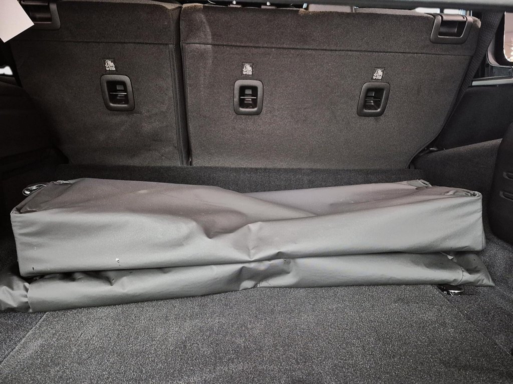 Jeep Wrangler 4xe WILLYS 4XE 4X4 // TEMPS FROIDS 2024 à Sherbrooke, Québec - 6 - w1024h768px