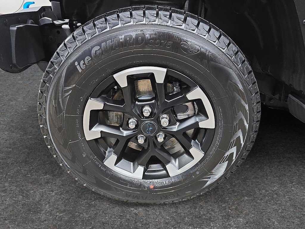 2024 Jeep Wrangler 4xe RUBICON 4XE 4X4 // 2 TOITS in Sherbrooke, Quebec - 7 - w1024h768px