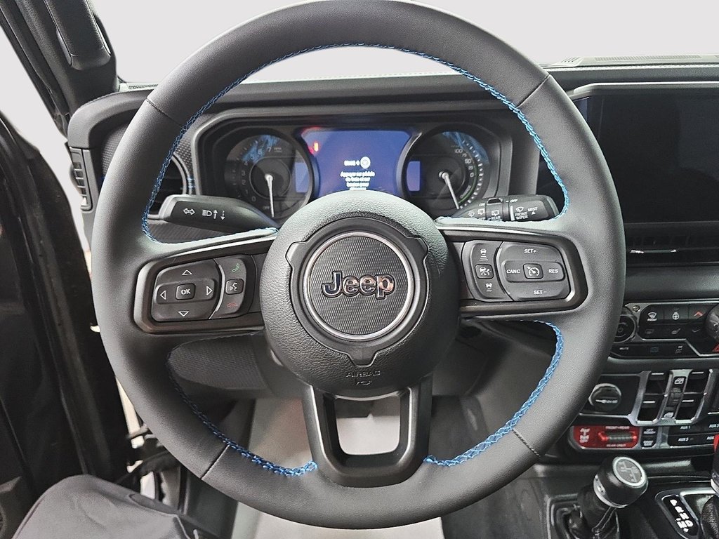 2024 Jeep Wrangler 4xe RUBICON 4XE 4X4 // 2 TOITS in Sherbrooke, Quebec - 12 - w1024h768px