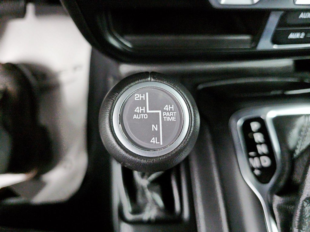 2024 Jeep Wrangler 4xe SAHARA // HYBRIDE // 4RM in Sherbrooke, Quebec - 20 - w1024h768px