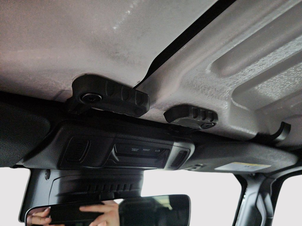 2024 Jeep Wrangler 4xe SAHARA // HYBRIDE // 4RM in Sherbrooke, Quebec - 21 - w1024h768px