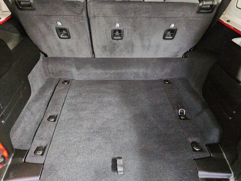 Jeep Wrangler 4xe WILLYS 4XE 4X4 // TEMPS FROIDS 2024 à Sherbrooke, Québec - 6 - w1024h768px
