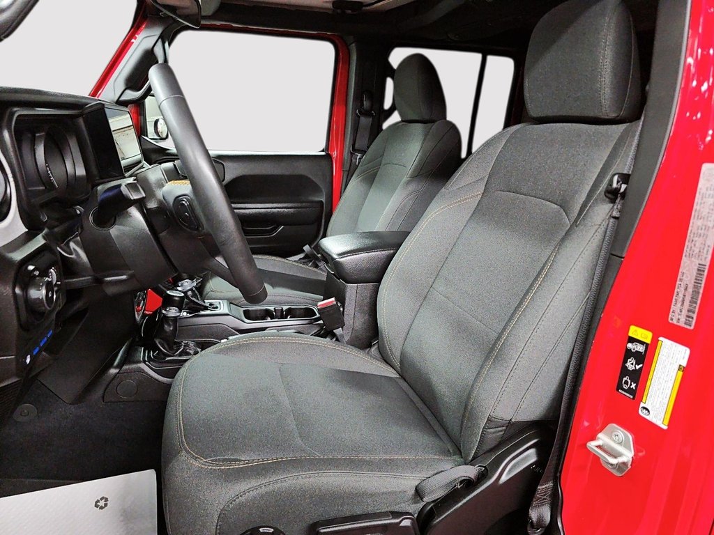 Jeep Wrangler 4xe WILLYS 4XE 4X4 // TEMPS FROIDS 2024 à Sherbrooke, Québec - 9 - w1024h768px