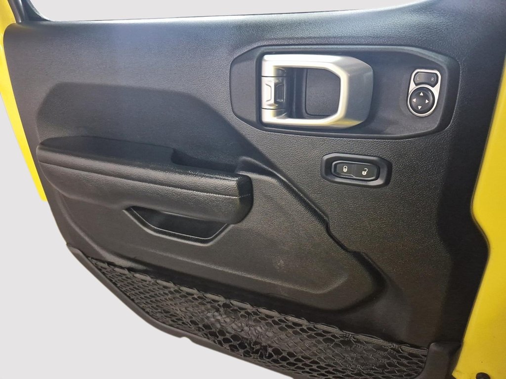 Jeep Wrangler 4xe Rubicon 2024 à Sherbrooke, Québec - 11 - w1024h768px