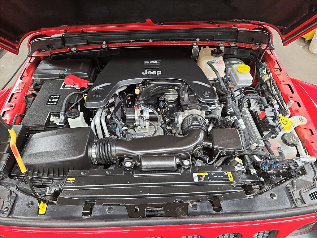 2021 Jeep Wrangler UNLIMITED RUBICON 4X4 // V6 // 2 TOITS-7