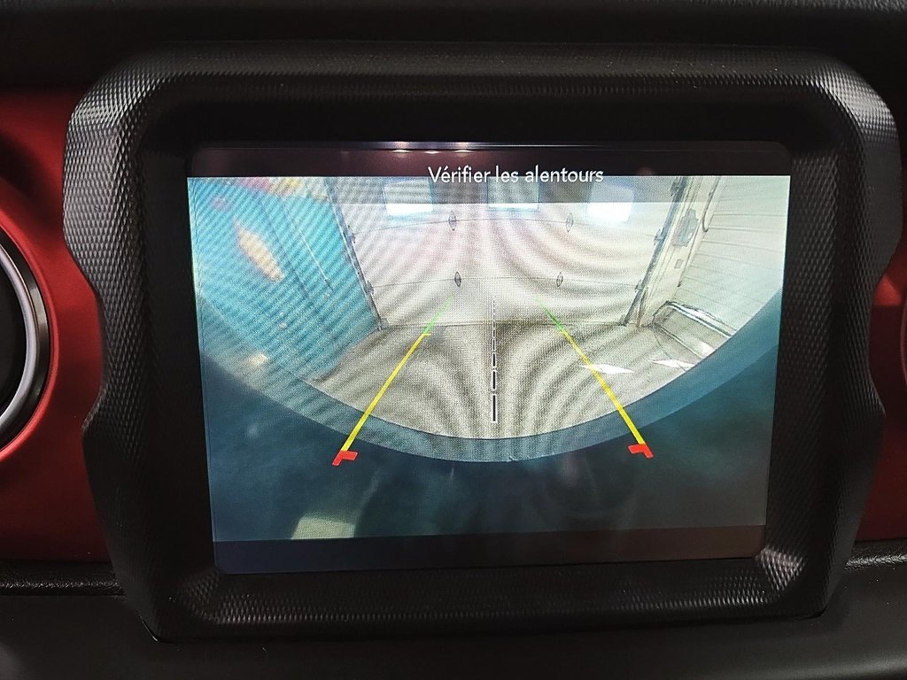 Jeep Wrangler UNLIMITED RUBICON 4X4 // V6 // 2 TOITS 2021 à Sherbrooke, Québec - 17 - w1024h768px