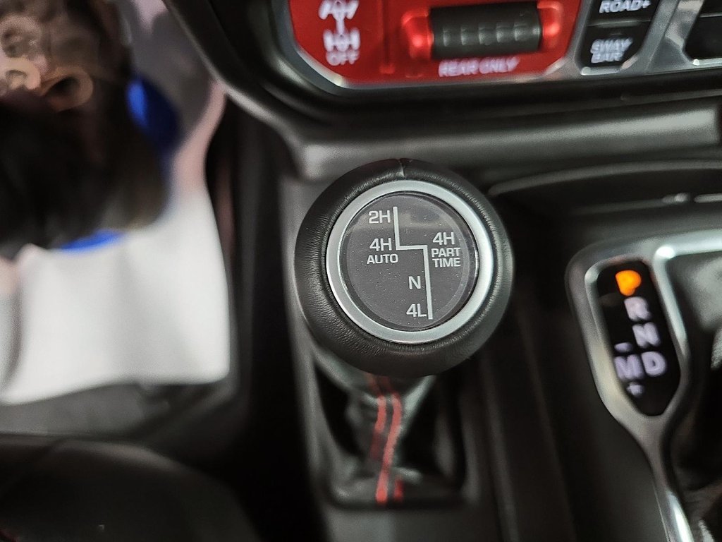 Jeep Wrangler UNLIMITED RUBICON 4X4 // V6 // 2 TOITS 2021 à Sherbrooke, Québec - 16 - w1024h768px