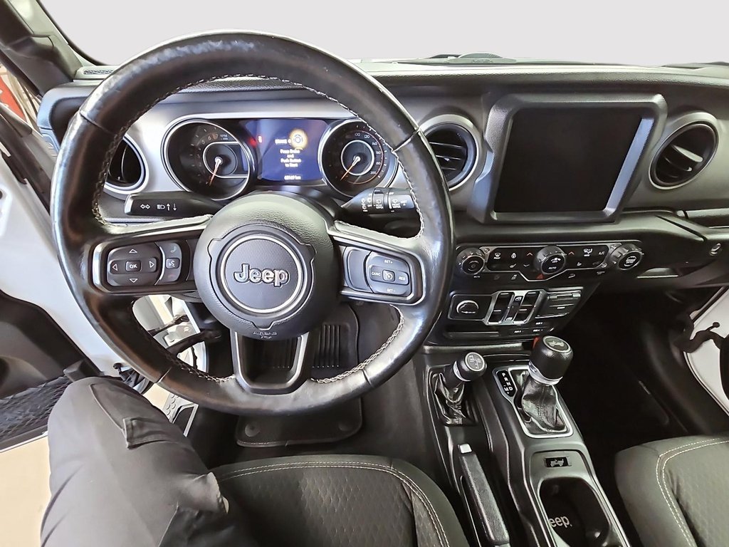 Jeep Wrangler UNLIMITED SPORT 80TH ANNIVERSARY // PLAN OR 2021 à Sherbrooke, Québec - 14 - w1024h768px