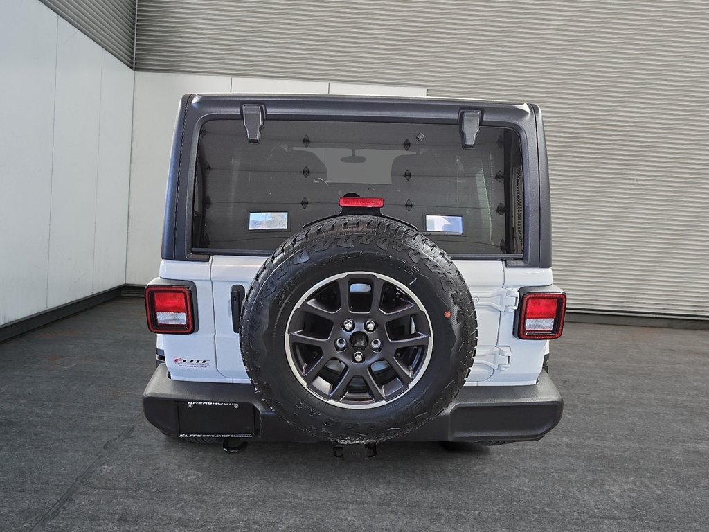 Jeep Wrangler UNLIMITED SPORT 80TH ANNIVERSARY // PLAN OR 2021 à Sherbrooke, Québec - 3 - w1024h768px