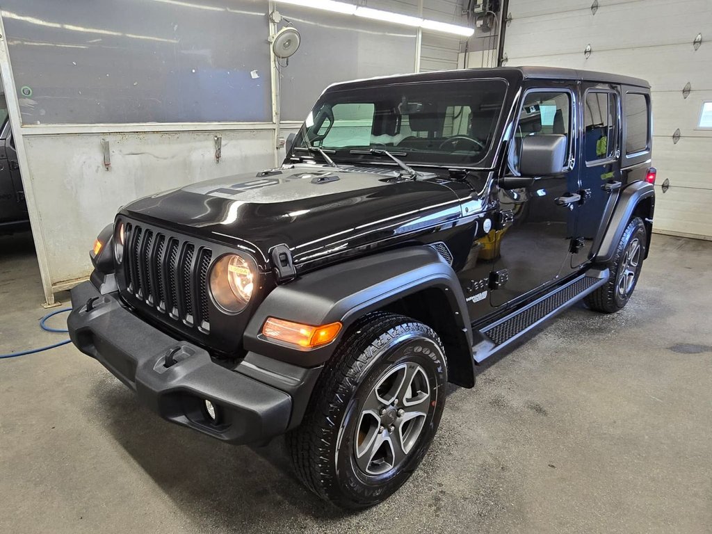 Jeep Wrangler Unlimited Sport 2021 à Sherbrooke, Québec - 1 - w1024h768px