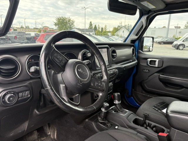 Jeep Wrangler Unlimited Willys 2022 à Sherbrooke, Québec - 10 - w1024h768px