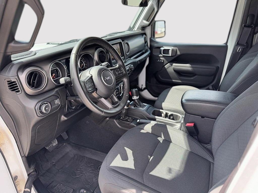 Jeep Wrangler WILLYS 4X4 V6 // TEMPS FROIDS 2023 à Sherbrooke, Québec - 7 - w1024h768px