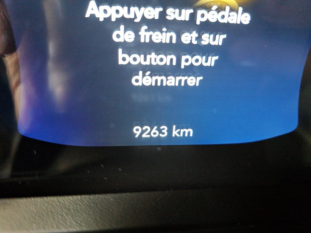 Jeep Wrangler Sahara 2024 à Sherbrooke, Québec - 13 - w1024h768px