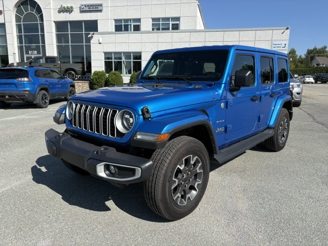 Jeep Wrangler Sahara 2024 à Sherbrooke, Québec - 1 - w1024h768px