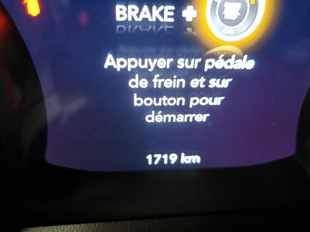 Jeep Wrangler Sahara 2024 à Sherbrooke, Québec - 13 - w1024h768px