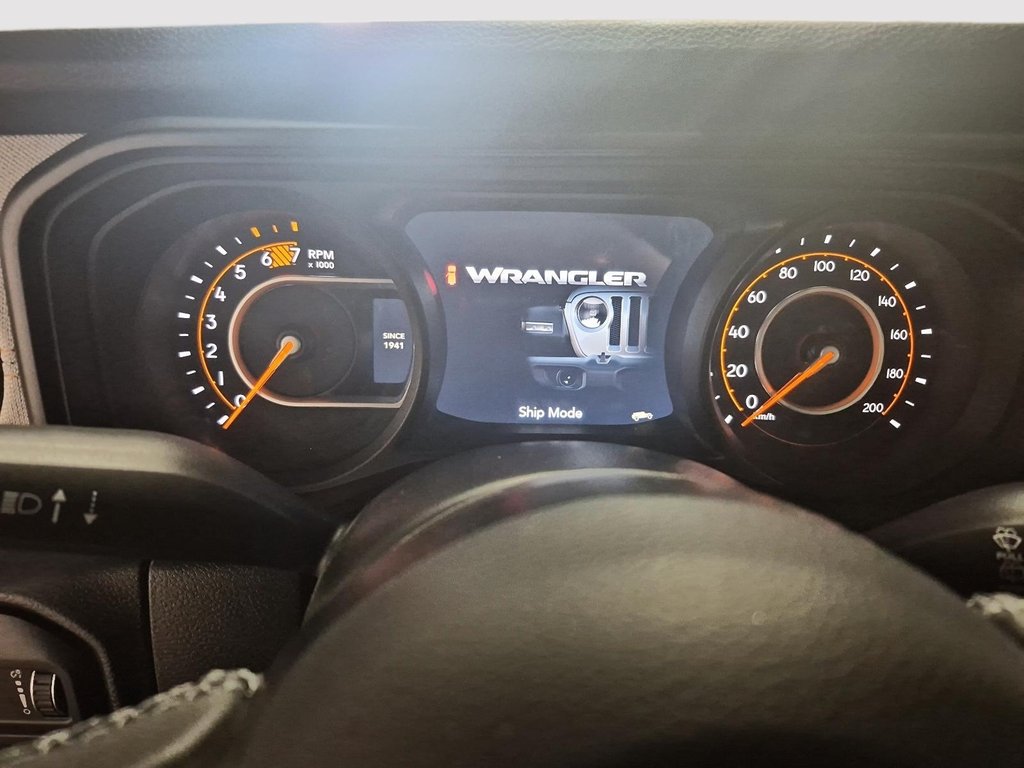2025 Jeep WRANGLER WILLYS in Sherbrooke, Quebec - 13 - w1024h768px