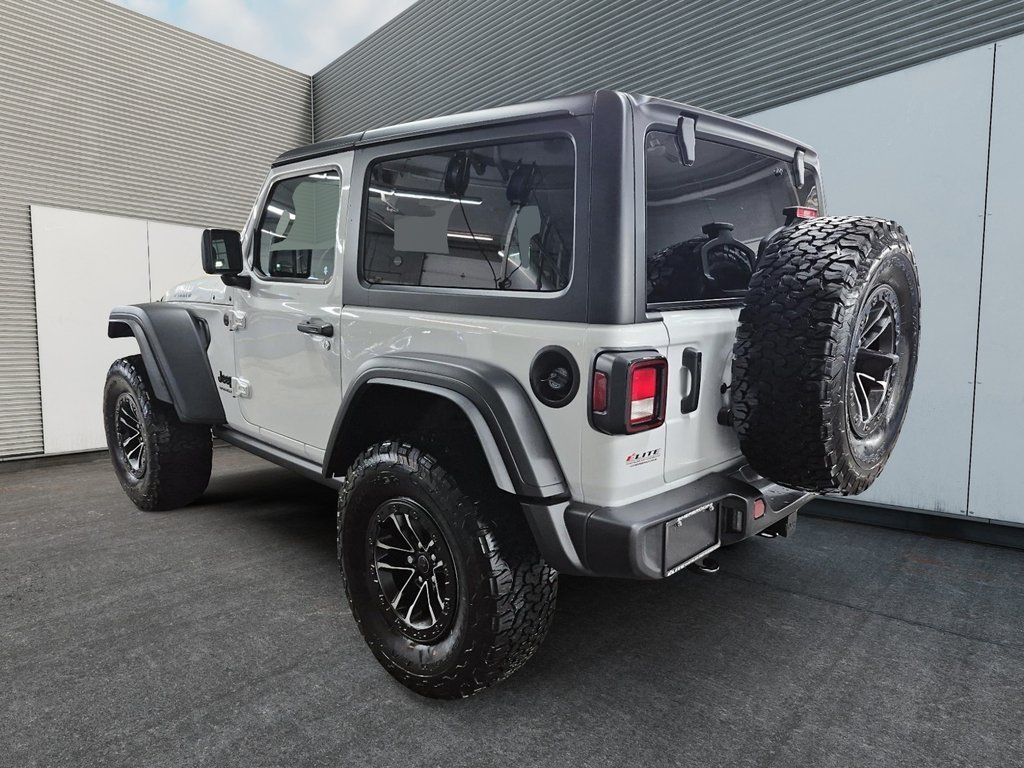 Jeep Wrangler WILLYS 2025 à Sherbrooke, Québec - 4 - w1024h768px